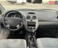 Белый Шевроле Лачетти, объемом двигателя 1.6 л и пробегом 200 тыс. км за 2999 $, фото 8 на Automoto.ua