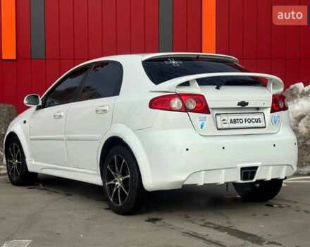 Білий Шевроле Лачетті, об'ємом двигуна 1.8 л та пробігом 116 тис. км за 5490 $, фото 4 на Automoto.ua