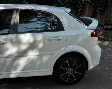 Белый Шевроле Лачетти, объемом двигателя 1.8 л и пробегом 112 тыс. км за 4990 $, фото 8 на Automoto.ua