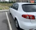 Белый Шевроле Лачетти, объемом двигателя 1.8 л и пробегом 206 тыс. км за 4700 $, фото 3 на Automoto.ua