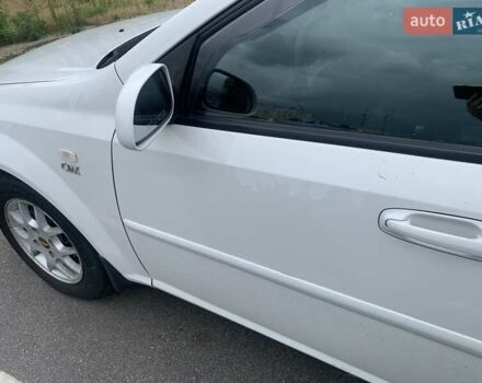 Белый Шевроле Лачетти, объемом двигателя 1.8 л и пробегом 206 тыс. км за 4700 $, фото 8 на Automoto.ua