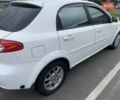 Белый Шевроле Лачетти, объемом двигателя 1.8 л и пробегом 206 тыс. км за 4700 $, фото 6 на Automoto.ua