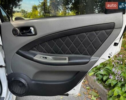 Білий Шевроле Лачетті, об'ємом двигуна 1.8 л та пробігом 112 тис. км за 5290 $, фото 21 на Automoto.ua