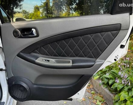 Білий Шевроле Лачетті, об'ємом двигуна 1.8 л та пробігом 112 тис. км за 5290 $, фото 22 на Automoto.ua