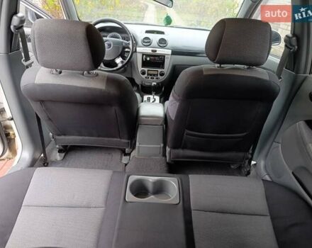 Білий Шевроле Лачетті, об'ємом двигуна 1.8 л та пробігом 173 тис. км за 4500 $, фото 7 на Automoto.ua