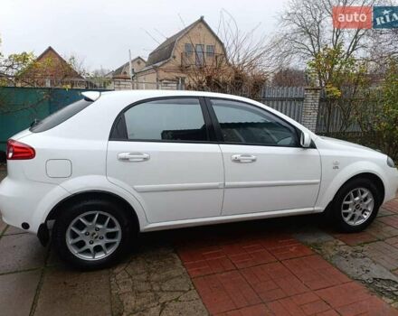 Білий Шевроле Лачетті, об'ємом двигуна 1.8 л та пробігом 173 тис. км за 4500 $, фото 8 на Automoto.ua