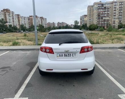 Білий Шевроле Лачетті, об'ємом двигуна 1.8 л та пробігом 206 тис. км за 4200 $, фото 1 на Automoto.ua