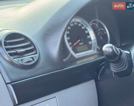 Белый Шевроле Лачетти, объемом двигателя 1.8 л и пробегом 180 тыс. км за 5450 $, фото 28 на Automoto.ua