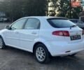 Белый Шевроле Лачетти, объемом двигателя 1.8 л и пробегом 180 тыс. км за 5450 $, фото 13 на Automoto.ua