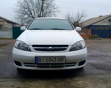 Білий Шевроле Лачетті, об'ємом двигуна 1.6 л та пробігом 180 тис. км за 5600 $, фото 3 на Automoto.ua