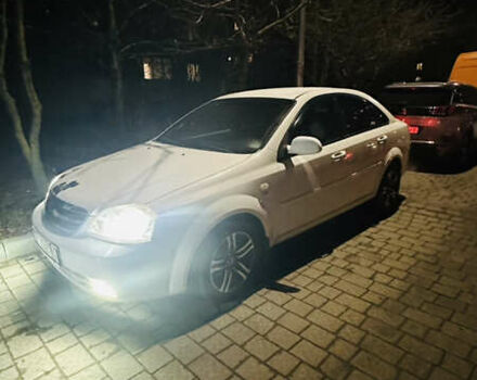 Белый Шевроле Лачетти, объемом двигателя 1.8 л и пробегом 270 тыс. км за 3625 $, фото 19 на Automoto.ua