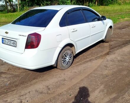 Белый Шевроле Лачетти, объемом двигателя 1.6 л и пробегом 300 тыс. км за 3400 $, фото 7 на Automoto.ua