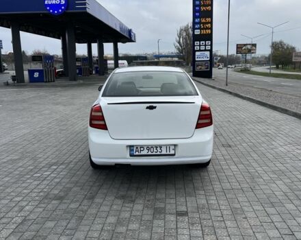 Белый Шевроле Лачетти, объемом двигателя 1.8 л и пробегом 198 тыс. км за 3500 $, фото 5 на Automoto.ua