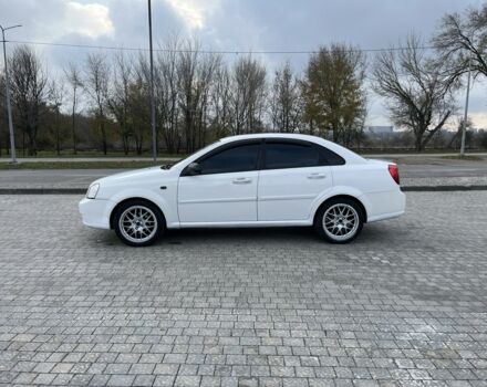 Белый Шевроле Лачетти, объемом двигателя 1.8 л и пробегом 198 тыс. км за 3500 $, фото 7 на Automoto.ua