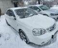 Белый Шевроле Лачетти, объемом двигателя 1.8 л и пробегом 330 тыс. км за 4500 $, фото 1 на Automoto.ua