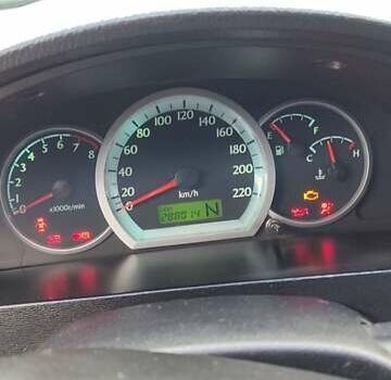 Белый Шевроле Лачетти, объемом двигателя 1.8 л и пробегом 288 тыс. км за 4900 $, фото 9 на Automoto.ua