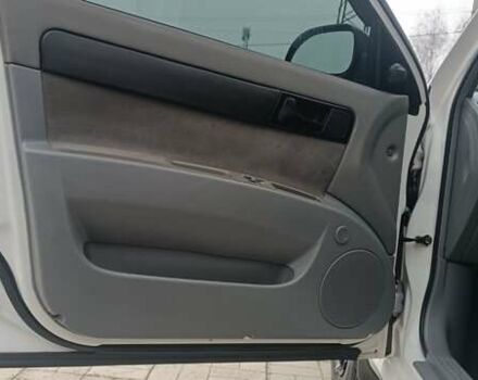 Белый Шевроле Лачетти, объемом двигателя 1.6 л и пробегом 222 тыс. км за 4100 $, фото 11 на Automoto.ua