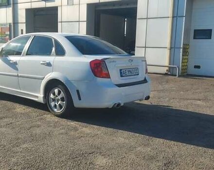 Белый Шевроле Лачетти, объемом двигателя 1.8 л и пробегом 225 тыс. км за 3500 $, фото 10 на Automoto.ua