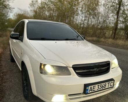 Белый Шевроле Лачетти, объемом двигателя 1.6 л и пробегом 211 тыс. км за 4800 $, фото 6 на Automoto.ua