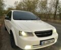 Белый Шевроле Лачетти, объемом двигателя 1.6 л и пробегом 211 тыс. км за 4800 $, фото 6 на Automoto.ua