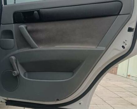 Белый Шевроле Лачетти, объемом двигателя 1.6 л и пробегом 222 тыс. км за 4100 $, фото 7 на Automoto.ua