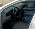 Белый Шевроле Лачетти, объемом двигателя 1.6 л и пробегом 222 тыс. км за 3750 $, фото 5 на Automoto.ua