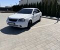 Белый Шевроле Лачетти, объемом двигателя 1.6 л и пробегом 270 тыс. км за 4199 $, фото 1 на Automoto.ua