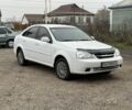 Белый Шевроле Лачетти, объемом двигателя 1.6 л и пробегом 160 тыс. км за 3700 $, фото 1 на Automoto.ua