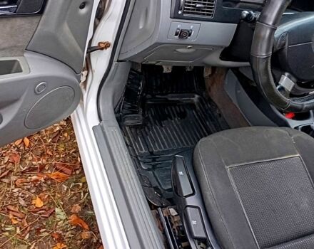 Белый Шевроле Лачетти, объемом двигателя 1.8 л и пробегом 356 тыс. км за 3600 $, фото 13 на Automoto.ua