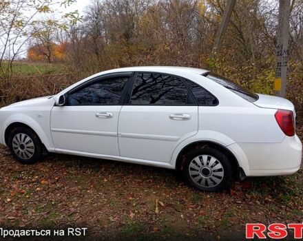 Белый Шевроле Лачетти, объемом двигателя 1.8 л и пробегом 356 тыс. км за 3600 $, фото 5 на Automoto.ua