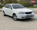 Белый Шевроле Лачетти, объемом двигателя 1.6 л и пробегом 279 тыс. км за 3900 $, фото 1 на Automoto.ua
