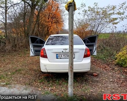 Белый Шевроле Лачетти, объемом двигателя 1.8 л и пробегом 356 тыс. км за 3600 $, фото 7 на Automoto.ua