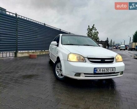 Белый Шевроле Лачетти, объемом двигателя 1.8 л и пробегом 189 тыс. км за 4300 $, фото 6 на Automoto.ua