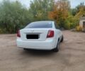 Белый Шевроле Лачетти, объемом двигателя 1.8 л и пробегом 170 тыс. км за 3900 $, фото 5 на Automoto.ua