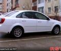 Белый Шевроле Лачетти, объемом двигателя 1.6 л и пробегом 200 тыс. км за 4200 $, фото 1 на Automoto.ua