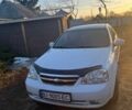 Белый Шевроле Лачетти, объемом двигателя 1.8 л и пробегом 119 тыс. км за 5500 $, фото 1 на Automoto.ua