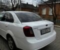 Белый Шевроле Лачетти, объемом двигателя 1.6 л и пробегом 412 тыс. км за 3700 $, фото 5 на Automoto.ua