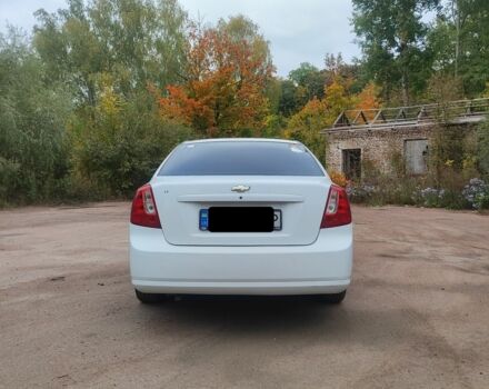 Белый Шевроле Лачетти, объемом двигателя 1.8 л и пробегом 170 тыс. км за 3900 $, фото 6 на Automoto.ua