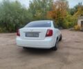 Белый Шевроле Лачетти, объемом двигателя 1.8 л и пробегом 160 тыс. км за 4400 $, фото 5 на Automoto.ua