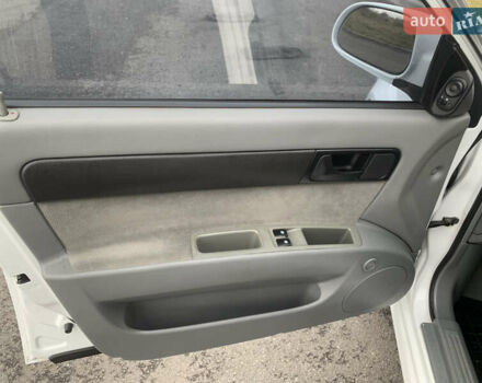 Белый Шевроле Лачетти, объемом двигателя 1.6 л и пробегом 124 тыс. км за 5900 $, фото 26 на Automoto.ua