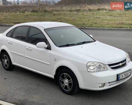 Белый Шевроле Лачетти, объемом двигателя 1.6 л и пробегом 124 тыс. км за 5900 $, фото 3 на Automoto.ua