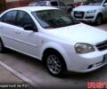 Белый Шевроле Лачетти, объемом двигателя 1.6 л и пробегом 200 тыс. км за 4200 $, фото 5 на Automoto.ua