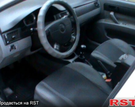 Білий Шевроле Лачетті, об'ємом двигуна 1.6 л та пробігом 200 тис. км за 4098 $, фото 11 на Automoto.ua