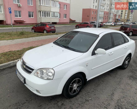 Белый Шевроле Лачетти, объемом двигателя 1.6 л и пробегом 124 тыс. км за 5900 $, фото 12 на Automoto.ua