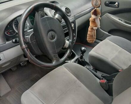 Белый Шевроле Лачетти, объемом двигателя 0 л и пробегом 240 тыс. км за 4500 $, фото 5 на Automoto.ua