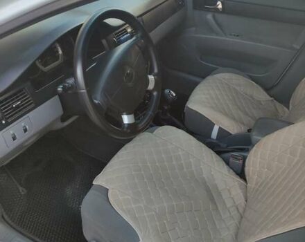 Білий Шевроле Лачетті, об'ємом двигуна 1.8 л та пробігом 170 тис. км за 5000 $, фото 6 на Automoto.ua
