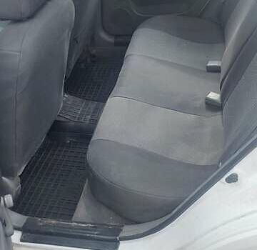 Білий Шевроле Лачетті, об'ємом двигуна 1.8 л та пробігом 487 тис. км за 3500 $, фото 4 на Automoto.ua