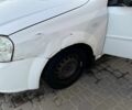 Белый Шевроле Лачетти, объемом двигателя 1.6 л и пробегом 575 тыс. км за 2600 $, фото 6 на Automoto.ua