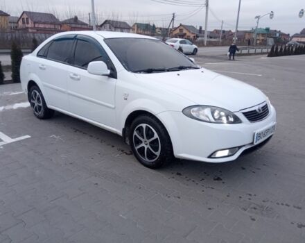 Білий Шевроле Лачетті, об'ємом двигуна 1.5 л та пробігом 187 тис. км за 3800 $, фото 1 на Automoto.ua