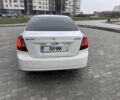 Белый Шевроле Лачетти, объемом двигателя 1.5 л и пробегом 280 тыс. км за 4200 $, фото 4 на Automoto.ua